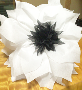 Jumbo-Flower-White